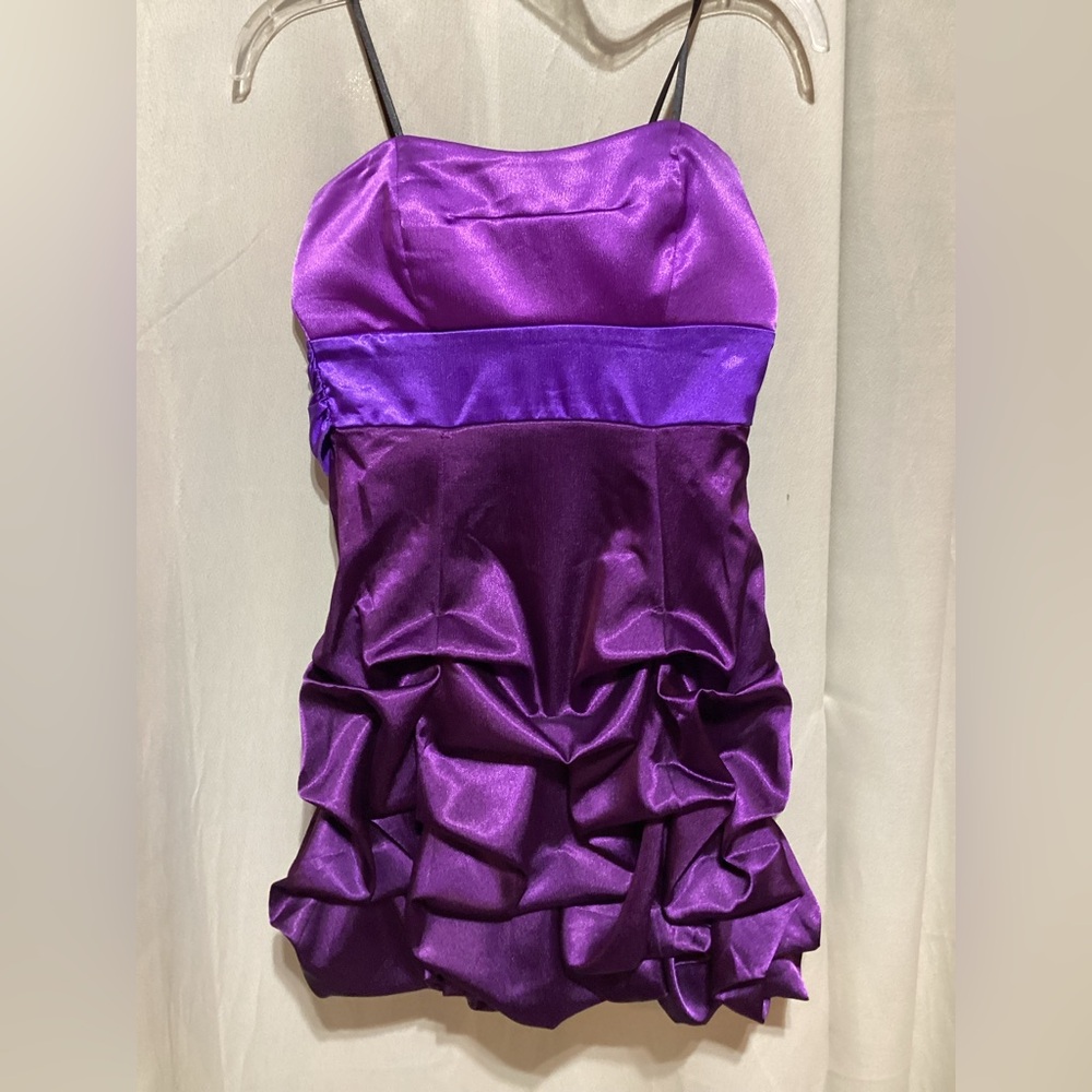 Cocktail Dress, strappless, size small, 3 tone purple